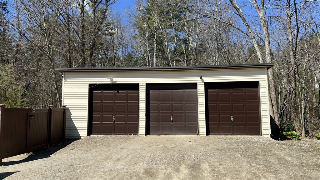31 Brookfield Rd, Sturbridge, Massachusetts, ,Commercial Lease,For Rent,Brookfield Rd,73508212