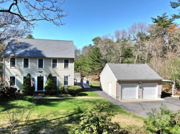 100 Bournedale Road, Bourne, Massachusetts, 3 Bedrooms Bedrooms, 7 Rooms Rooms,3 BathroomsBathrooms,Residential,For Sale,Bournedale Road,73508063