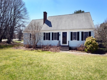 15 Furnace St, Marshfield, Massachusetts, 3 Bedrooms Bedrooms, 8 Rooms Rooms,3 BathroomsBathrooms,Residential,For Sale,Furnace St,73498395