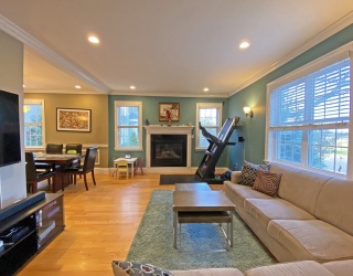 375 Lowell Ave, Newton, Massachusetts, 3 Bedrooms Bedrooms, 6 Rooms Rooms,2.5 BathroomsBathrooms,Residential Lease,For Rent,Lowell Ave,73501504