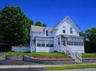 85 Beacon St, Clinton, Massachusetts, 6 Bedrooms Bedrooms, 10 Rooms Rooms,2 BathroomsBathrooms,Residential,For Sale,Beacon St,73482819