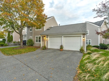 19 Harbourside Rd, Quincy, Massachusetts, 2 Bedrooms Bedrooms, 7 Rooms Rooms,2.5 BathroomsBathrooms,Residential,For Sale,Harbourside Rd,73449131