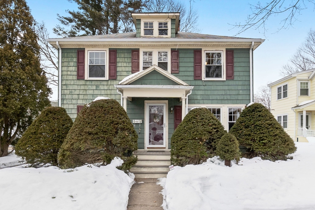 14 Chase St, Danvers, Massachusetts, 4 Bedrooms Bedrooms, 7 Rooms Rooms,2 BathroomsBathrooms,Residential,For Sale,Chase St,73482900