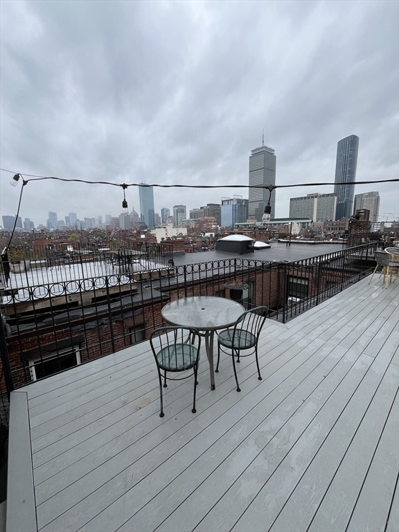 407 Marlborough Street, Boston, Massachusetts, 2 Bedrooms Bedrooms, 5 Rooms Rooms,1 BathroomBathrooms,Residential Lease,For Rent,Marlborough Street,73504780
