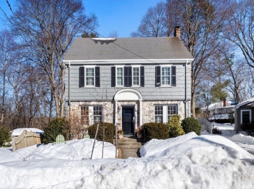 44 Allen Cir, Milton, Massachusetts, 4 Bedrooms Bedrooms, 10 Rooms Rooms,2.5 BathroomsBathrooms,Residential,For Sale,Allen Cir,73479934 44 Allen Cir, Milton, Massachusetts, 4 Bedrooms Bedrooms, 10 Rooms Rooms,2.5 BathroomsBathrooms,Residential,For Sale,Allen Cir,73479934