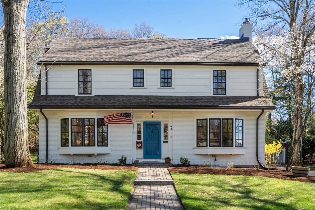 30 Trowbridge Ave, Newton, Massachusetts, 5 Bedrooms Bedrooms, 8 Rooms Rooms,4 BathroomsBathrooms,Residential,For Sale,Trowbridge Ave,73508503