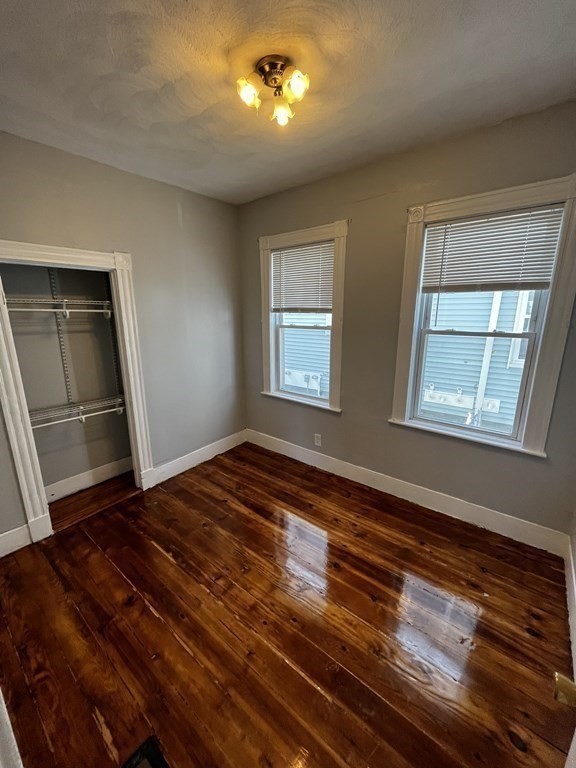 155 Essex, Malden, Massachusetts, 4 Bedrooms Bedrooms, 7 Rooms Rooms,1 BathroomBathrooms,Residential Lease,For Rent,Essex,73508545
