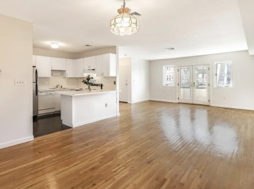 622 Boston Ave, Medford, Massachusetts, 3 Bedrooms Bedrooms, 4 Rooms Rooms,2 BathroomsBathrooms,Residential Lease,For Rent,Boston Ave,73508585