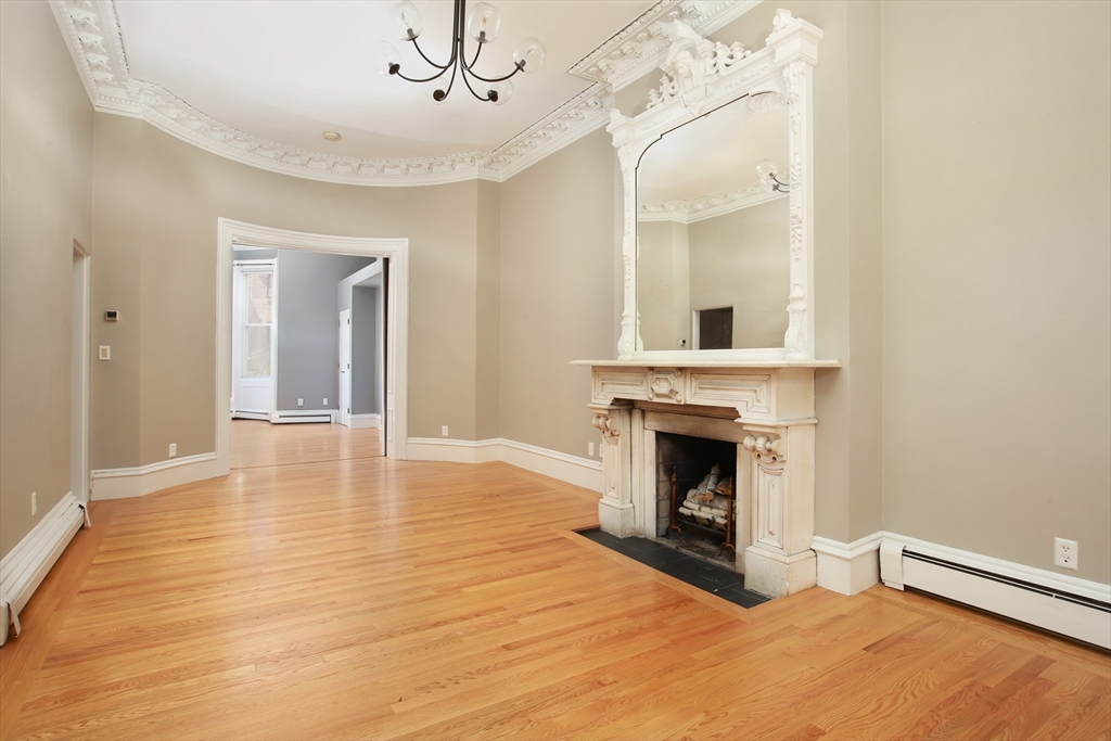 12 Claremont Park, Boston, Massachusetts, 1 Bedroom Bedrooms, 4 Rooms Rooms,1 BathroomBathrooms,Residential,For Sale,Claremont Park,73508591