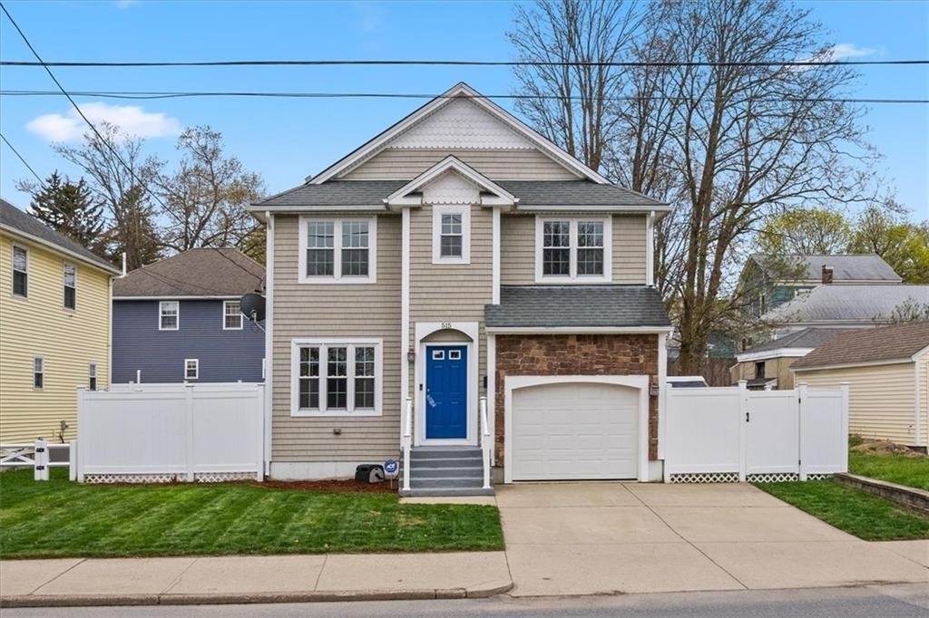 515 Pleasant, Pawtucket, Rhode Island, 3 Bedrooms Bedrooms, 7 Rooms Rooms,2.5 BathroomsBathrooms,Residential,For Sale,Pleasant,73508618