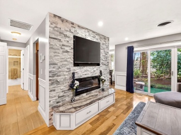 31 Church Green, Taunton, Massachusetts, 1 Bedroom Bedrooms, 4 Rooms Rooms,1 BathroomBathrooms,Residential,For Sale,Church Green,73508509