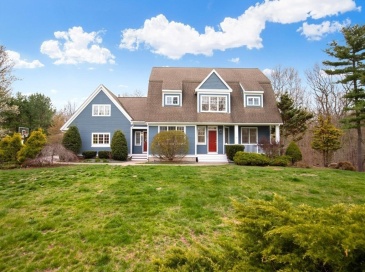 120 Cricket Ln, North Andover, Massachusetts, 4 Bedrooms Bedrooms, 10 Rooms Rooms,4.5 BathroomsBathrooms,Residential,For Sale,Cricket Ln,73508640
