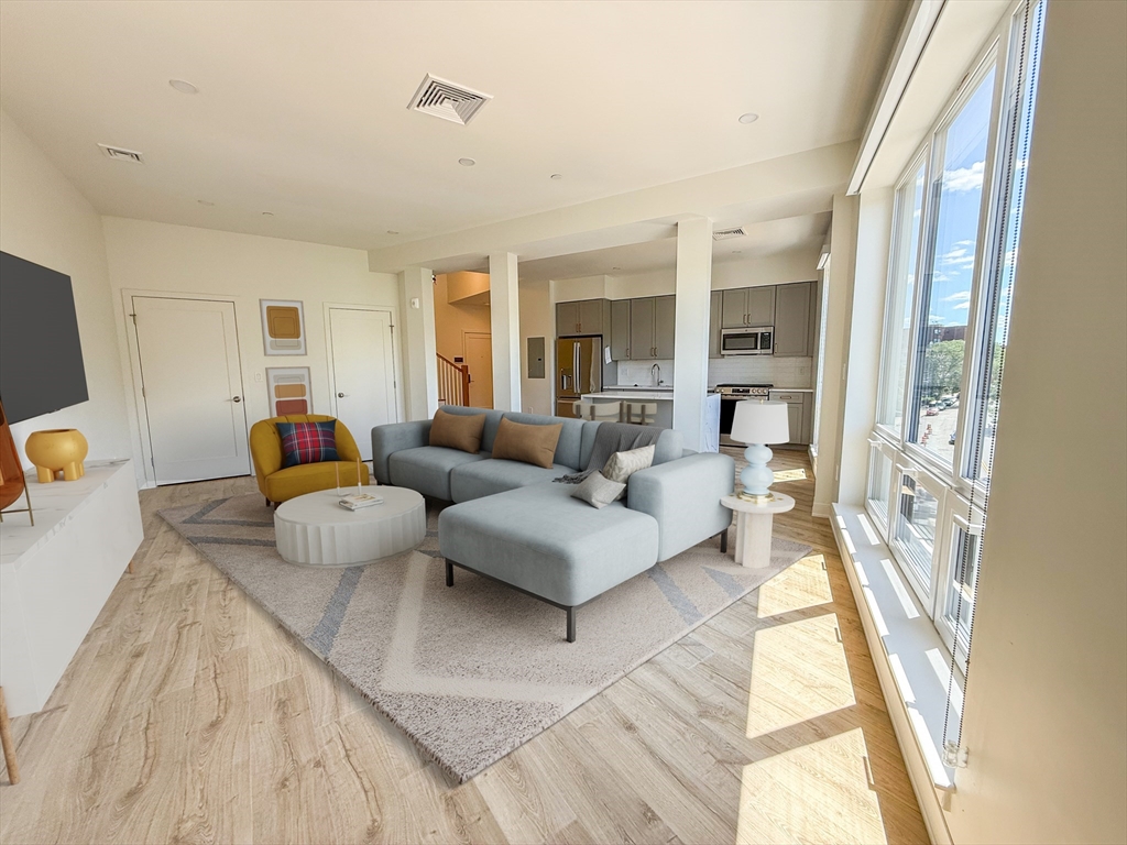 500 Talbot Ave, Boston, Massachusetts, 3 Bedrooms Bedrooms, 6 Rooms Rooms,2.5 BathroomsBathrooms,Residential Lease,For Rent,Talbot Ave,73508700