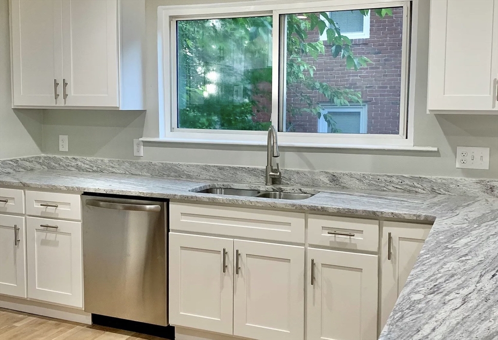 234 Corey Rd, Boston, Massachusetts, 3 Bedrooms Bedrooms, 5 Rooms Rooms,1 BathroomBathrooms,Residential Lease,For Rent,Corey Rd,73508721