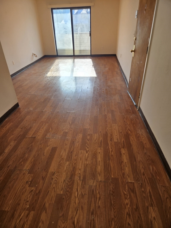 75 Scotch Pond Pl, Quincy, Massachusetts, 2 Bedrooms Bedrooms, 4 Rooms Rooms,1 BathroomBathrooms,Residential Lease,For Rent,Scotch Pond Pl,73508656