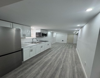 244 Wilbur St, Fall River, Massachusetts, 2 Bedrooms Bedrooms, 4 Rooms Rooms,1 BathroomBathrooms,Residential Lease,For Rent,Wilbur St,73508674