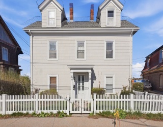 7 S Main St, Milford, Massachusetts, 5 Bedrooms Bedrooms, 10 Rooms Rooms,2 BathroomsBathrooms,Residential,For Sale,S Main St,73508774