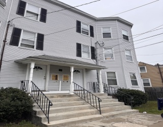 43 Sturbridge St, Boston, Massachusetts, 2 Bedrooms Bedrooms, 4 Rooms Rooms,1 BathroomBathrooms,Residential Lease,For Rent,Sturbridge St,73508782