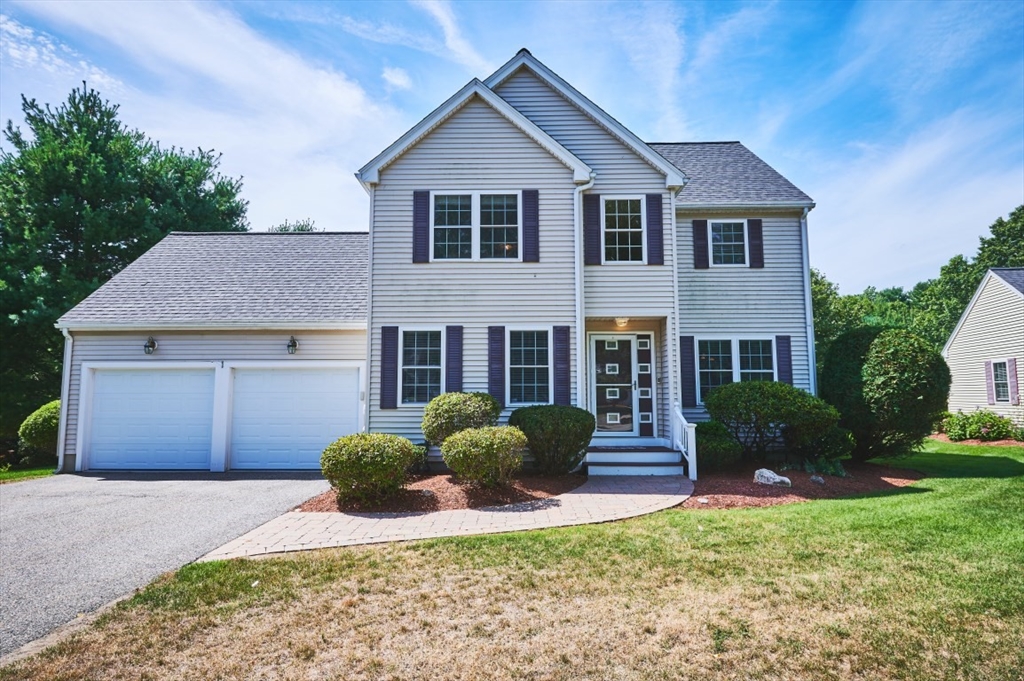 27 Cranberry Ln, Burlington, Massachusetts, 3 Bedrooms Bedrooms, 8 Rooms Rooms,3.5 BathroomsBathrooms,Residential Lease,For Rent,Cranberry Ln,73493434