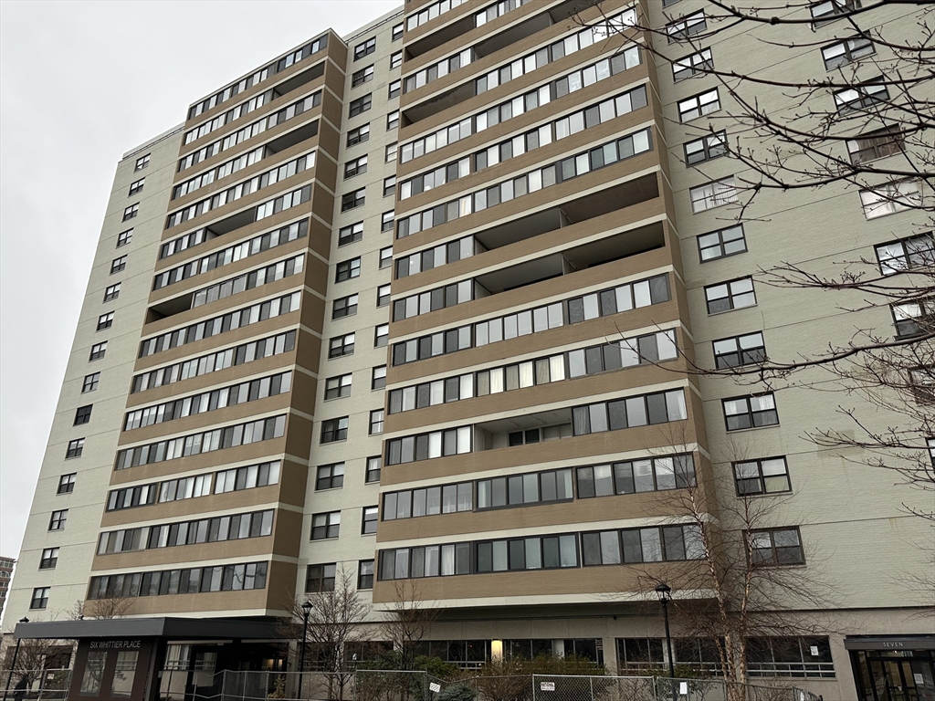 6 Whittier Place, Boston, Massachusetts, 2 Rooms Rooms,1 BathroomBathrooms,Residential Lease,For Rent,Whittier Place,73494962