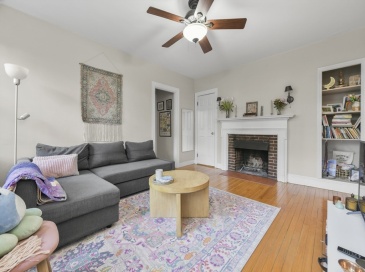 21 Chauncy St, Cambridge, Massachusetts, 1 Bedroom Bedrooms, 3 Rooms Rooms,1 BathroomBathrooms,Residential Lease,For Rent,Chauncy St,73506471