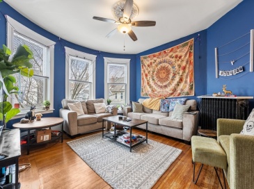 21 Thornley St, Boston, Massachusetts, 3 Bedrooms Bedrooms, 7 Rooms Rooms,1 BathroomBathrooms,Residential Lease,For Rent,Thornley St,73504183