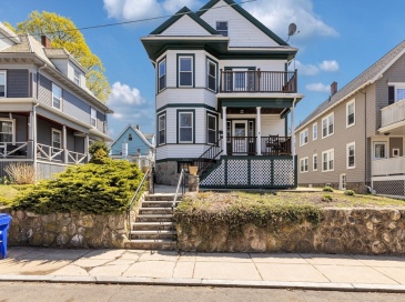 122 Aldrich St, Boston, Massachusetts, 7 Bedrooms Bedrooms, 16 Rooms Rooms,2 BathroomsBathrooms,Residential Income,For Sale,Aldrich St,73509103