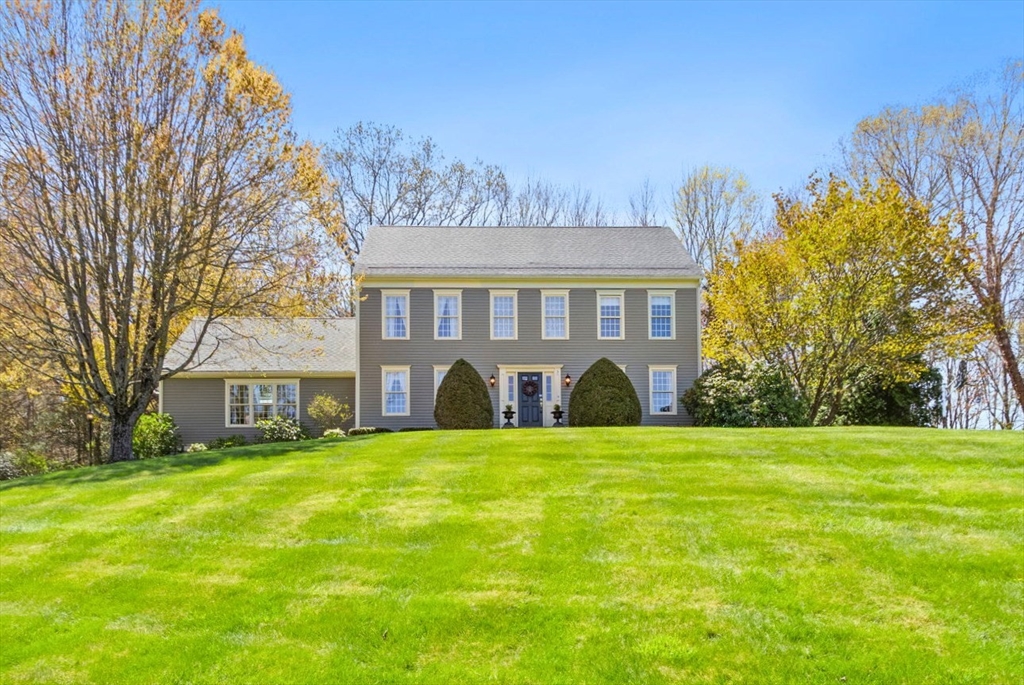 5 Jacob Amsden Rd, Westborough, Massachusetts, 4 Bedrooms Bedrooms, 10 Rooms Rooms,3 BathroomsBathrooms,Residential,For Sale,Jacob Amsden Rd,73509132