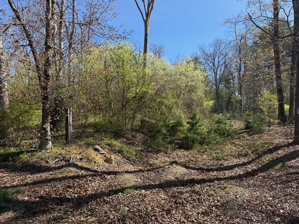 108 Bogan Rd, Monson, Massachusetts, ,Land,For Sale,Bogan Rd,73509356
