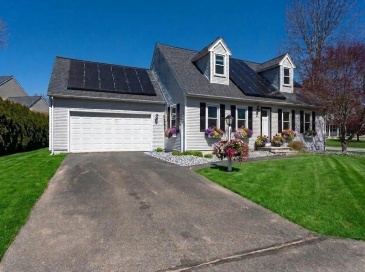 26 Juniperwood Dr, Haverhill, Massachusetts, 3 Bedrooms Bedrooms, 6 Rooms Rooms,3 BathroomsBathrooms,Residential,For Sale,Juniperwood Dr,73509376