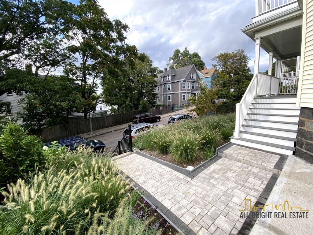 9 Wenham, Boston, Massachusetts, 4 Bedrooms Bedrooms, 5 Rooms Rooms,2 BathroomsBathrooms,Residential Lease,For Rent,Wenham,73509181