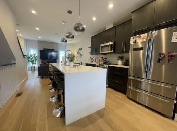 3 Lamson Court, Boston, Massachusetts, 3 Bedrooms Bedrooms, 5 Rooms Rooms,2.5 BathroomsBathrooms,Residential Lease,For Rent,Lamson Court,73509220 3 Lamson Court, Boston, Massachusetts, 3 Bedrooms Bedrooms, 5 Rooms Rooms,2.5 BathroomsBathrooms,Residential Lease,For Rent,Lamson Court,73509220