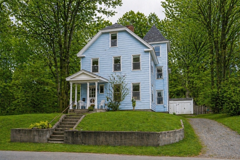 182 Cottage St, Athol, Massachusetts, 5 Bedrooms Bedrooms, 9 Rooms Rooms,2 BathroomsBathrooms,Residential,For Sale,Cottage St,73509240
