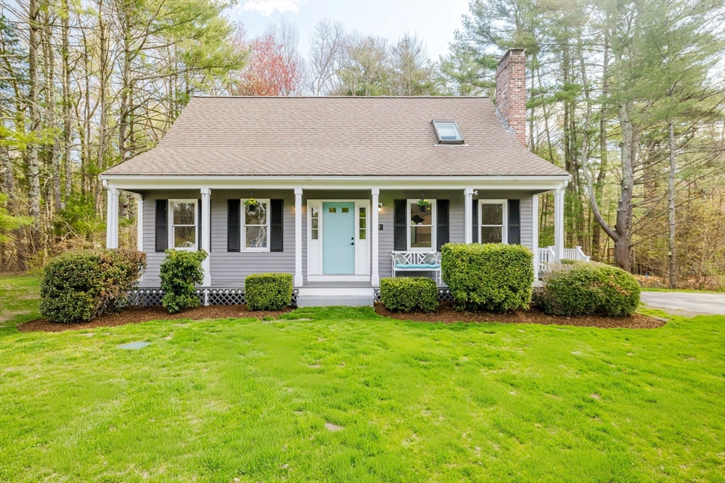 29 Colony Lane, Taunton, Massachusetts, 3 Bedrooms Bedrooms, 6 Rooms Rooms,2 BathroomsBathrooms,Residential,For Sale,Colony Lane,73508776