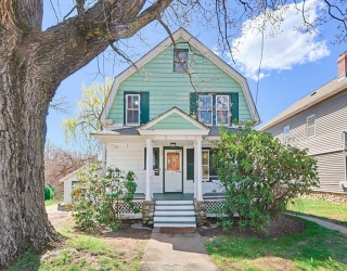 119 Hope Ave, Worcester, Massachusetts, 4 Bedrooms Bedrooms, 6 Rooms Rooms,1 BathroomBathrooms,Residential,For Sale,Hope Ave,73508946