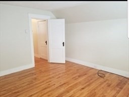 1060 Pleasant Street, Worcester, Massachusetts, 2 Bedrooms Bedrooms, 4 Rooms Rooms,1 BathroomBathrooms,Residential Lease,For Rent,Pleasant Street,73508834
