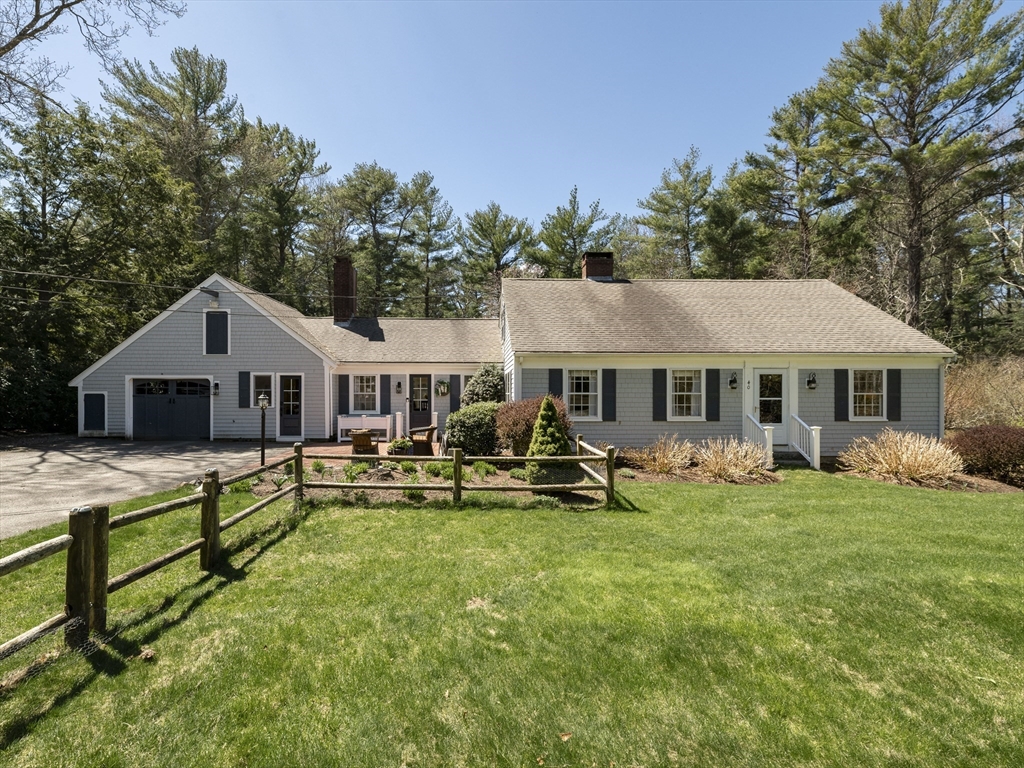 40 Pinewood Ln, Duxbury, Massachusetts, 5 Bedrooms Bedrooms, 10 Rooms Rooms,3 BathroomsBathrooms,Residential,For Sale,Pinewood Ln,73508973