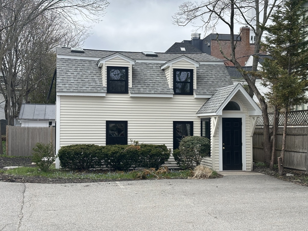 28 Green Street, Newburyport, Massachusetts, ,Commercial Lease,For Rent,Green Street,73509298
