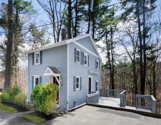 43 Riverside Dr, North Reading, Massachusetts, 3 Bedrooms Bedrooms, 6 Rooms Rooms,1.5 BathroomsBathrooms,Residential,For Sale,Riverside Dr,73509002