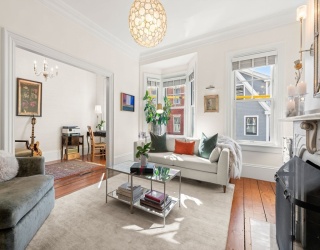 9 Cook Street, Boston, Massachusetts, 3 Bedrooms Bedrooms, 7 Rooms Rooms,1.5 BathroomsBathrooms,Residential,For Sale,Cook Street,73508999