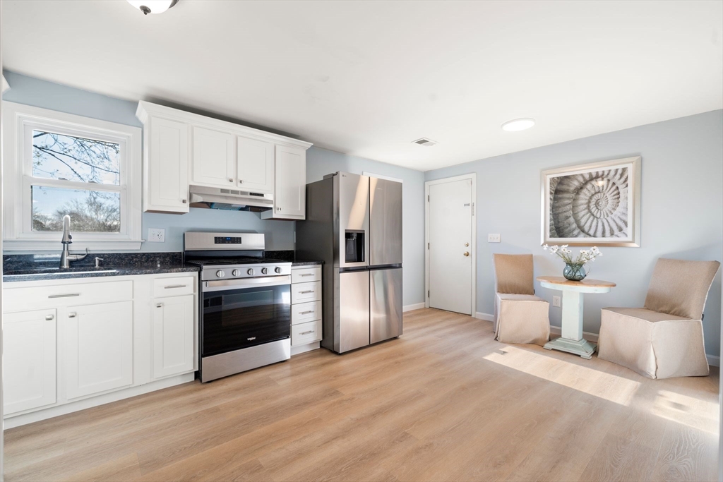 12 Parker Drive, Wareham, Massachusetts, 3 Bedrooms Bedrooms, 5 Rooms Rooms,1 BathroomBathrooms,Residential,For Sale,Parker Drive,73506778