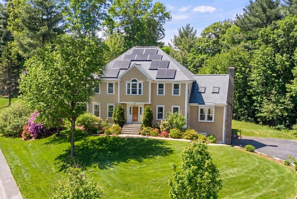 16 Heather Lane, Southborough, Massachusetts, 4 Bedrooms Bedrooms, 12 Rooms Rooms,3 BathroomsBathrooms,Residential,For Sale,Heather Lane,73509198