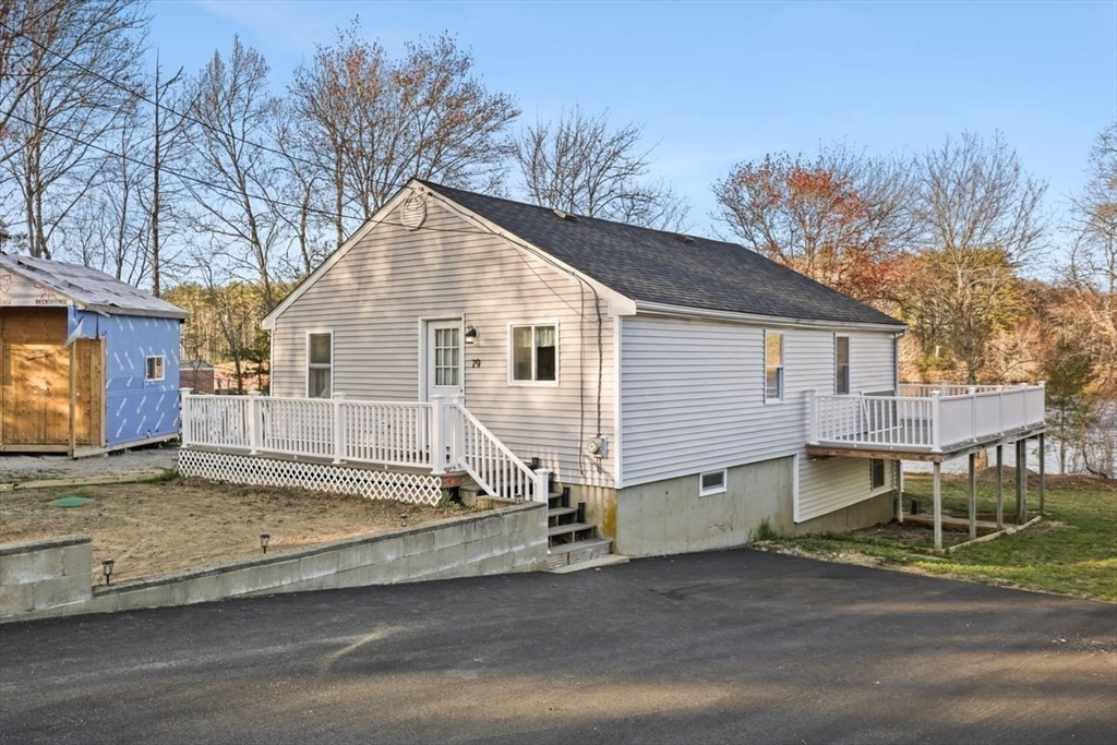 79 Crystal Lake Dr, Carver, Massachusetts, 2 Bedrooms Bedrooms, 4 Rooms Rooms,1 BathroomBathrooms,Residential,For Sale,Crystal Lake Dr,73509144