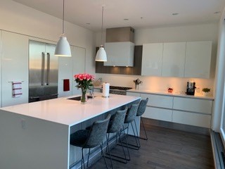 509 E 1st St, Boston, Massachusetts, 2 Bedrooms Bedrooms, 5 Rooms Rooms,2 BathroomsBathrooms,Residential Lease,For Rent,E 1st St,73508911