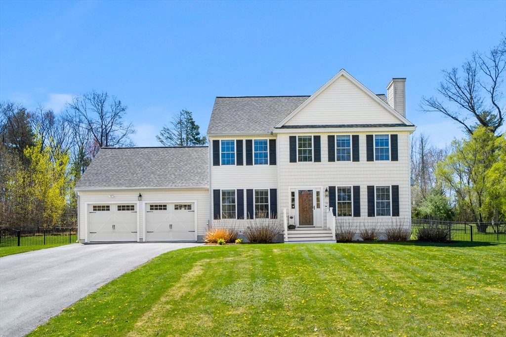 51 Old Farm Way, Ayer, Massachusetts, 3 Bedrooms Bedrooms, 7 Rooms Rooms,2.5 BathroomsBathrooms,Residential,For Sale,Old Farm Way,73509069