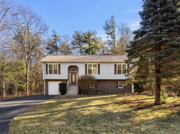 298 Wren St, Taunton, Massachusetts, 3 Bedrooms Bedrooms, 6 Rooms Rooms,3 BathroomsBathrooms,Residential,For Sale,Wren St,73469897 298 Wren St, Taunton, Massachusetts, 3 Bedrooms Bedrooms, 6 Rooms Rooms,3 BathroomsBathrooms,Residential,For Sale,Wren St,73469897