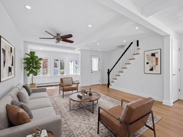 39 Ash Ave, Somerville, Massachusetts, 2 Bedrooms Bedrooms, 7 Rooms Rooms,1.5 BathroomsBathrooms,Residential,For Sale,Ash Ave,73509517