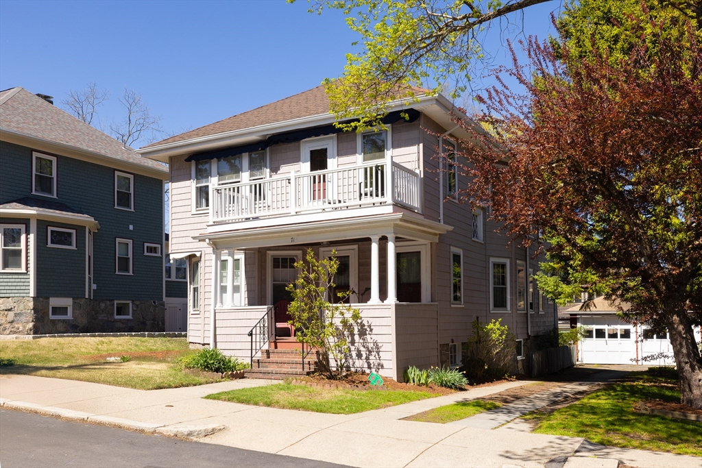 71 Congreve St, Boston, Massachusetts, 3 Bedrooms Bedrooms, 6 Rooms Rooms,1 BathroomBathrooms,Residential,For Sale,Congreve St,73509511