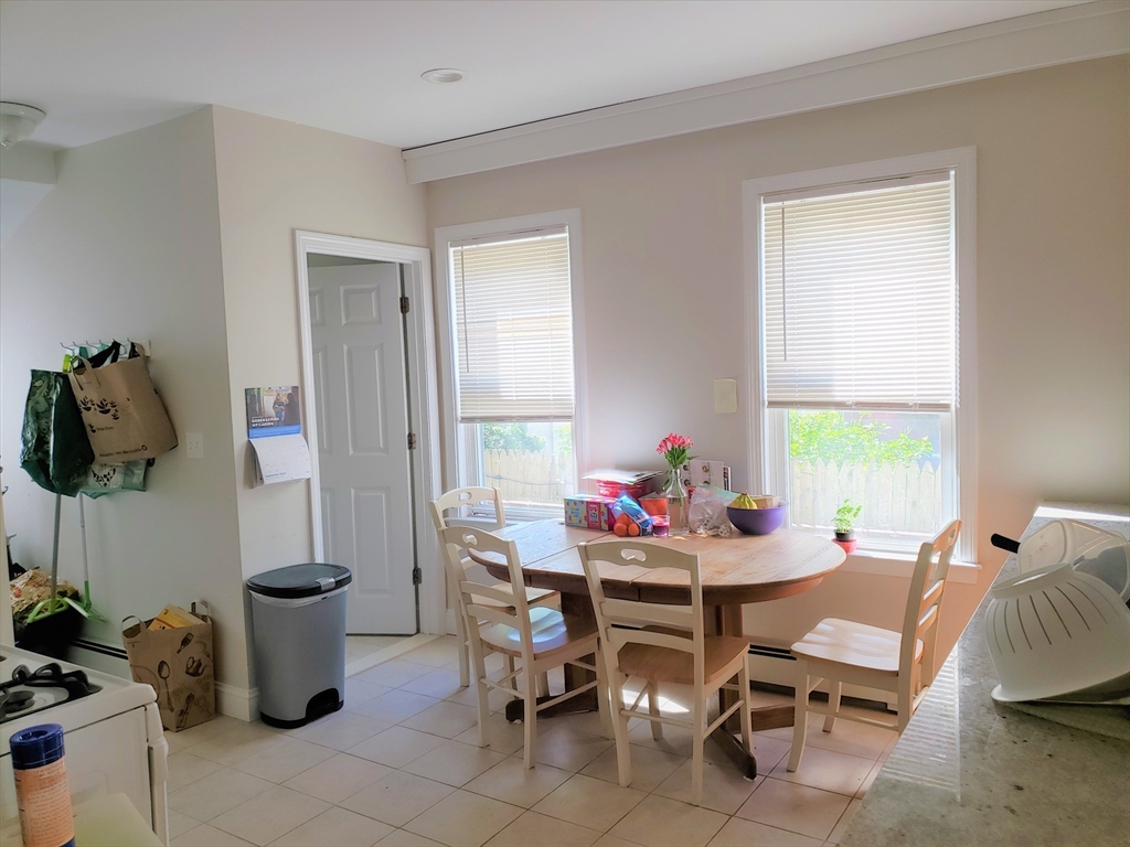 6 Speridakis Ter, Cambridge, Massachusetts, 3 Bedrooms Bedrooms, 5 Rooms Rooms,1.5 BathroomsBathrooms,Residential Lease,For Rent,Speridakis Ter,73509537