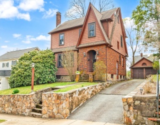 123 Wyman St., Medford, Massachusetts, 3 Bedrooms Bedrooms, 8 Rooms Rooms,1.5 BathroomsBathrooms,Residential,For Sale,Wyman St.,73509524